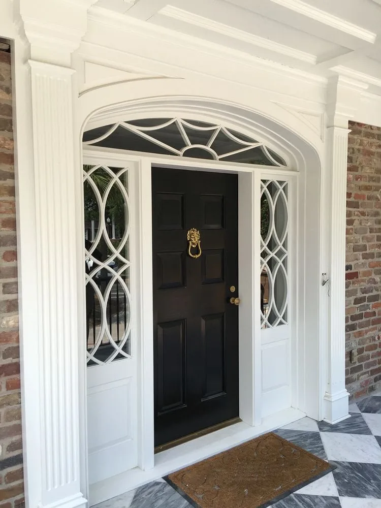 Ellipse transom