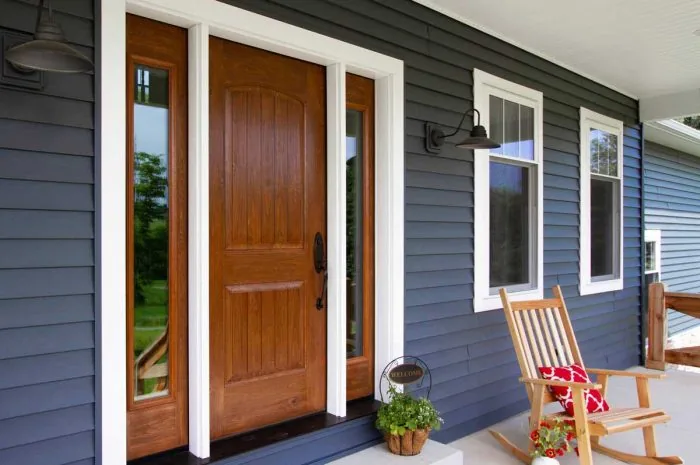 Single Entry Door with 2 Sidelites